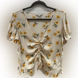 American Eagle Floral Top